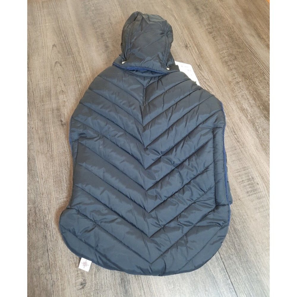 Good2Go Warm & Waggin Quilted dog Parka Black/blue water resistant Size Large